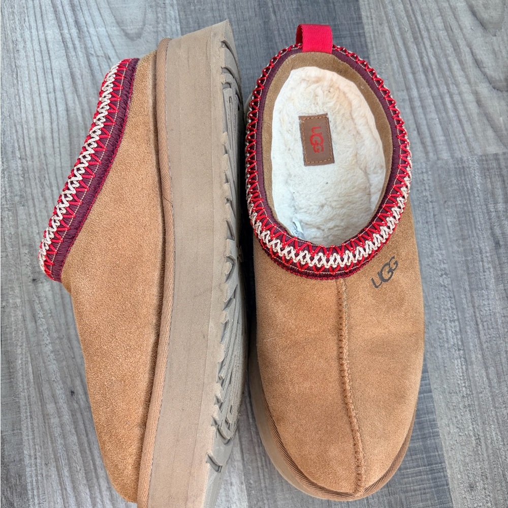 UGG Chestnut Brown Suede Slip-On Slippers with Red Trim